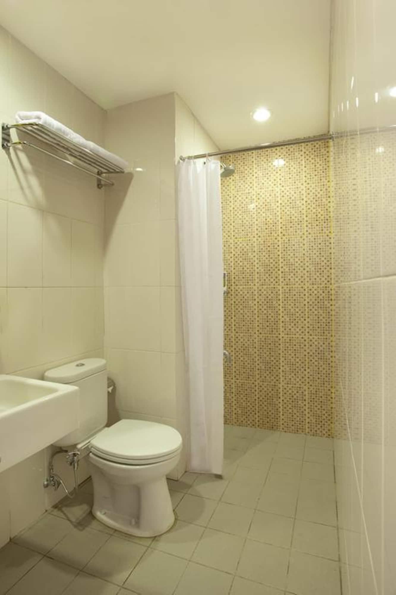 Amaris Hotel Cihampelas Bandung Ngoại thất bức ảnh